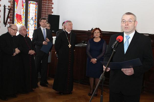 Biskup z kolędą w ratuszu