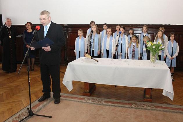 Biskup z kolędą w ratuszu