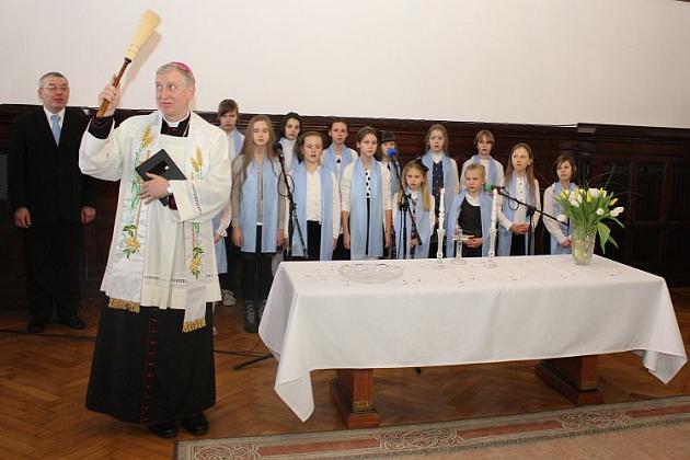 Biskup z kolędą w ratuszu