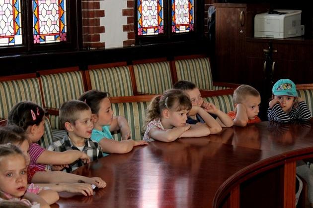 Przedszkolaki w ratuszu