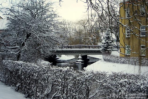 Most na rzece Łebie