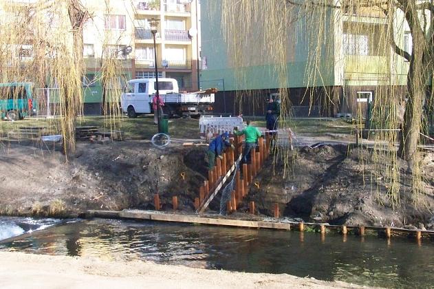 Budowa i przebudowa bulwarów nad rzeka Łebą