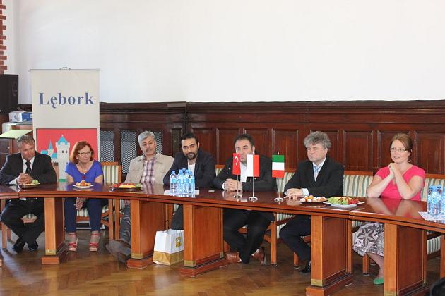 Uczniowie z Turcji i Włoch poznają nasze miasto