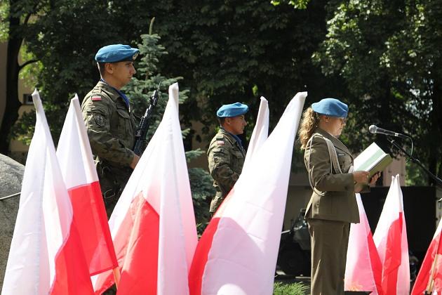 Apel Pamięci, salwa i kwiaty w Święto Wojska Polskiego