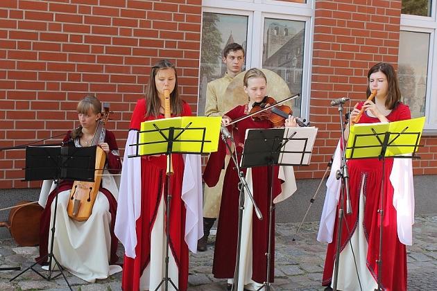 Warsztaty i Pokazy Tańców Dawnych w Lęborku