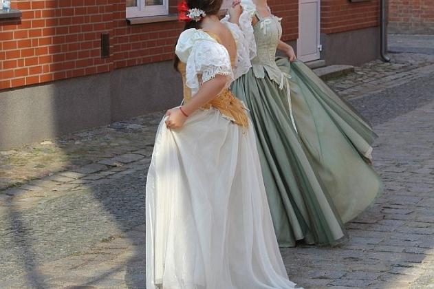 Warsztaty i Pokazy Tańców Dawnych w Lęborku