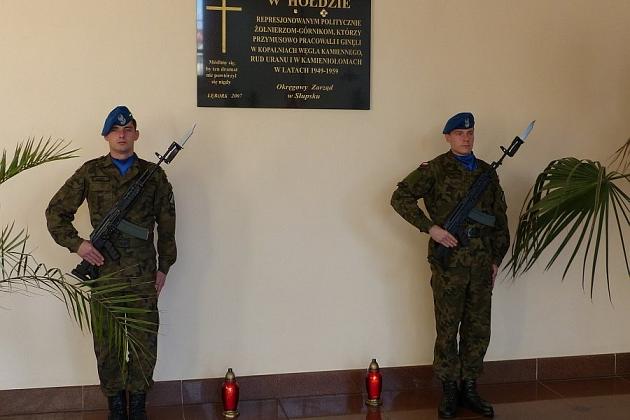 Żołnierze-górnicy spotkali się  w 65 rocznicę