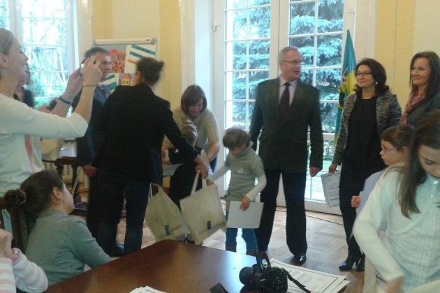 Konkurs plastyczny „SZUKAM RODZINY” rozstrzygnięty