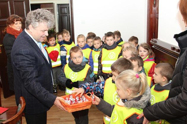 Świąteczna wizyta przedszkolaków