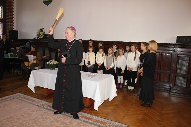 Biskup z wizytą w ratuszu