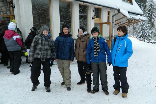 Zimowiska w Tatrach. Jedni wracają, drudzy wyjeżdżają.