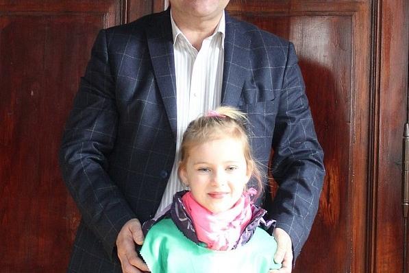 Przedszkolaki do ratusza przyniosły wiosnę