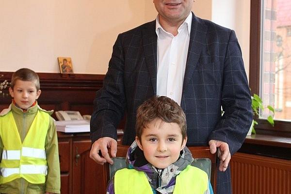 Świąteczna wizyta przedszkolaków z „piątki”