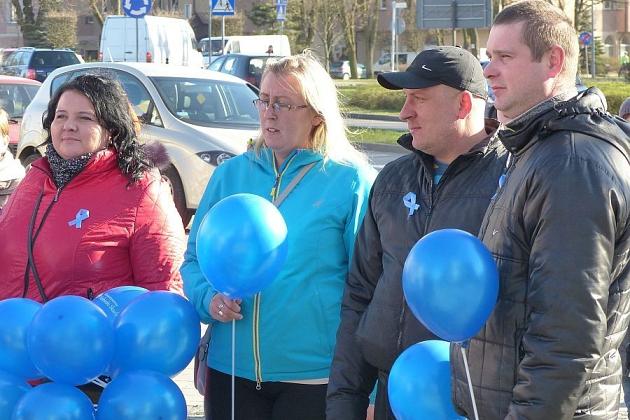 Niebieski Marsz dla Autyzmu przemaszerował przez miasto