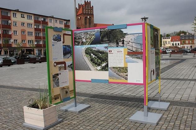 Wystawa na placu Pokoju