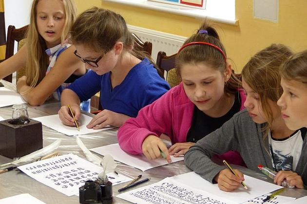 Pląsy w średniowiecznych rytmach