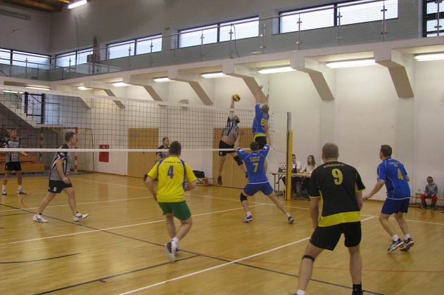 IV kolejka Amatorskiej Ligi Siatkówki w Lęborku