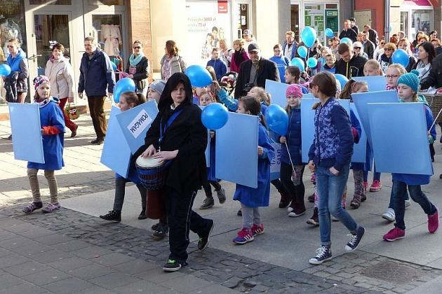 Marsz dla Autyzmu przeszedł ulicami Lęborka