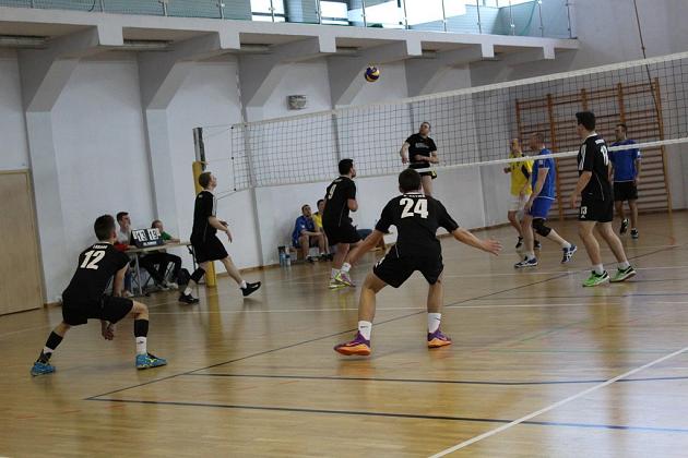 Klaja Cafee i KS Baza 44 blisko finału Amatorskiej Ligi Siatkówki w Lęborku