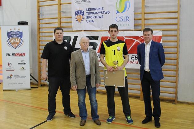 Bojan Żubry mistrzem Amatorskiej Ligi Siatkówki