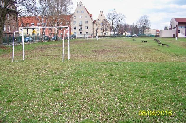 Boiska przy Gimnazjum nr 2 i ZS nr 3 z dofinansowaniem