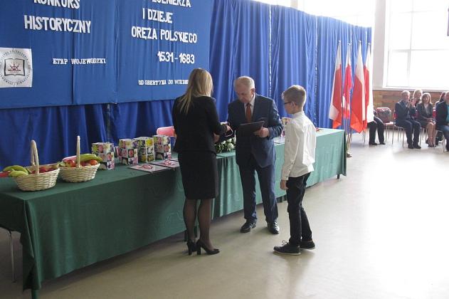 Uczniowie z Lęborka w finale Ogólnopolskiego  Konkursu  Historycznego ,,Losy żołnierza i dzieje oręża polskiego od Obertyna do Wiednia”