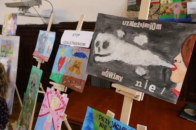 „Oddychamy Zdrowo” i „Stop uzależnieniom” - podsumowanie konkursów