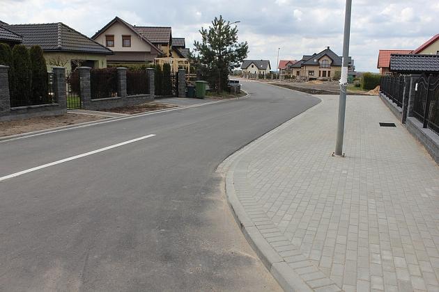 Asfalt na Orląt Lwowskich