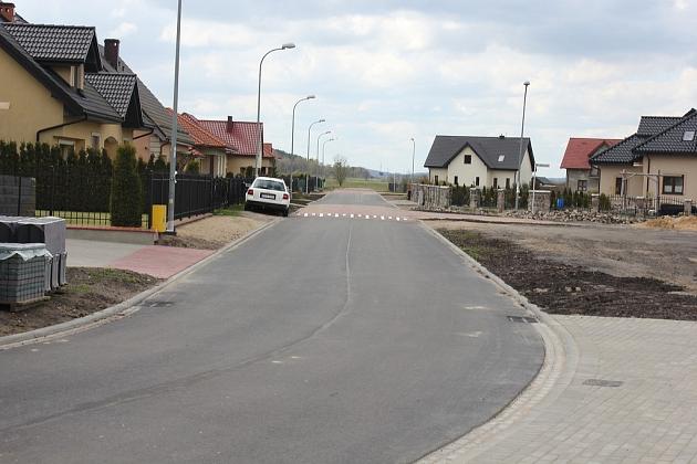 Asfalt na Orląt Lwowskich