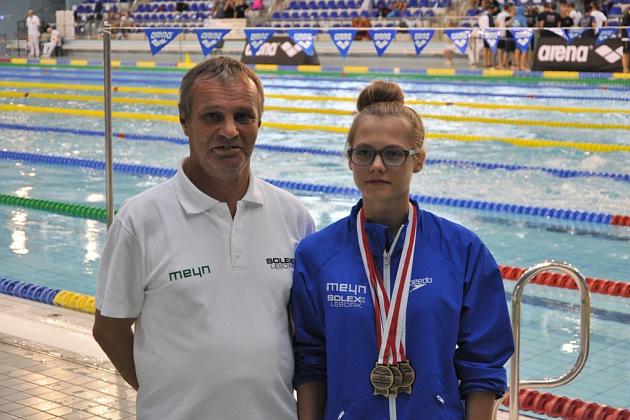Weronika Hallmann trzykrotną Mistrzynią Polski Juniorek 16-letnich w pływaniu