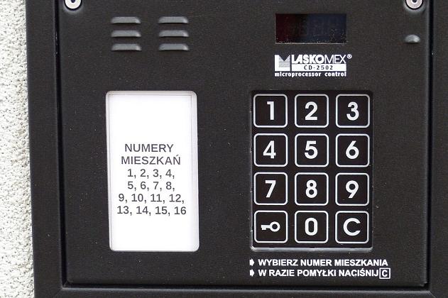 32 rodzin otrzymało klucze do nowych mieszkań przy Gierymskiego 3