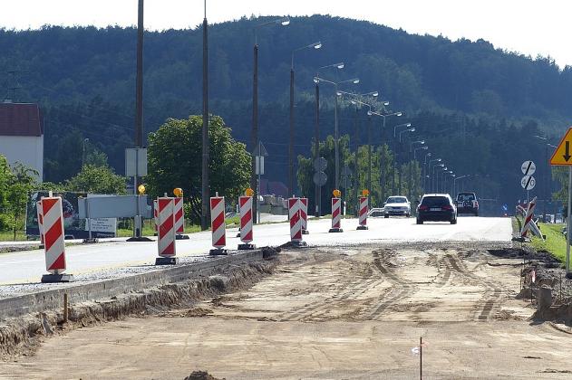 Objazd na obwodnicy. Trwa budowa nowego wyjazdu z osiedla