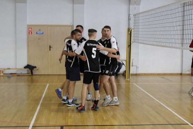 Amatorska Liga Siatkówki po pierwszej kolejce ligowej