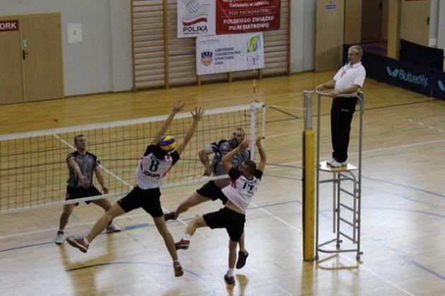 Amatorska Liga Siatkówki po pierwszej kolejce ligowej