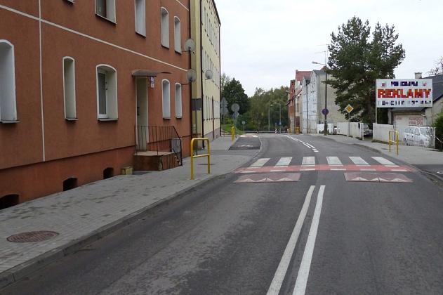 16 energooszczędnych lamp stanie na Syrokomli