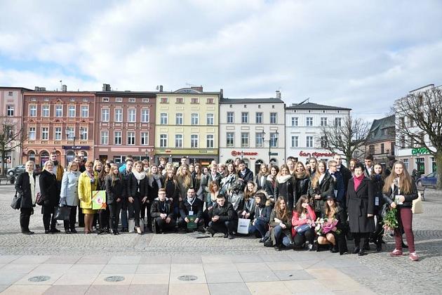 Młodzieżowi radni na jubileuszu MRM w Kościerzynie