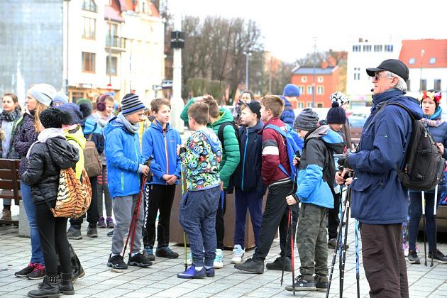Powitali wiosnę nad rzeką Łebą
