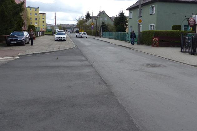 Nowy asfalt na Legionów Polskich