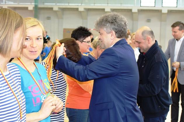 „Kto z nas lepiej i prędzej” – Konkurs Sportowy dla Szkół Podstawowych