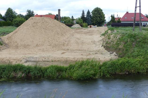 Most na Weterynaryjnej. Trwa budowa kanalizacji deszczowej