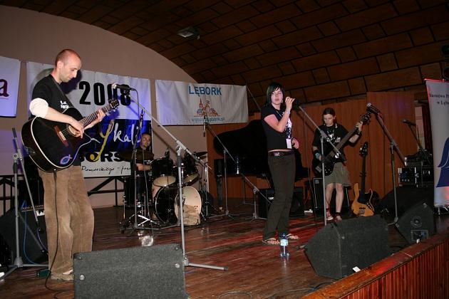 VI „Muzykalia Lęborskie” - pogo pod sceną