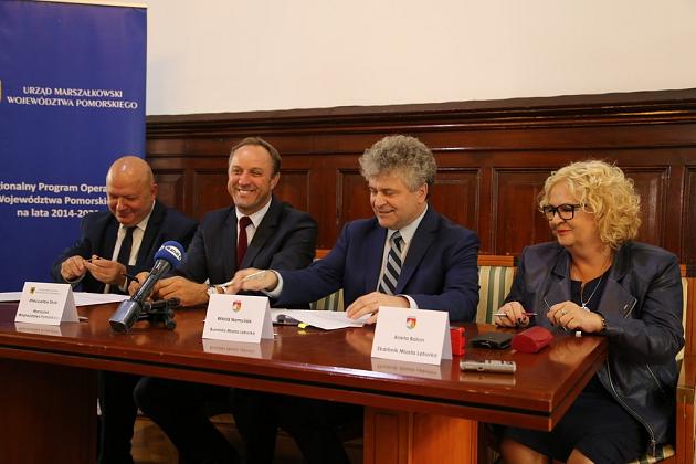 Umowa podpisana. Lębork pozyskał 21,5 mln zł na budowę Węzła przesiadkowego