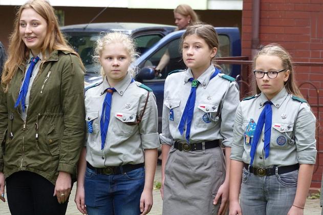 Wmurowali urnę z ziemią pod budowanym pomnikiem gen. Sosabowskiego