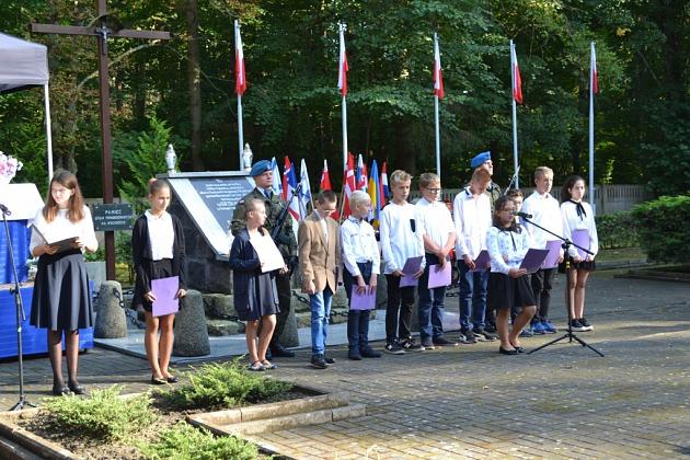 Uroczystość patriotyczno-religijna w Krępie Kaszubskiej