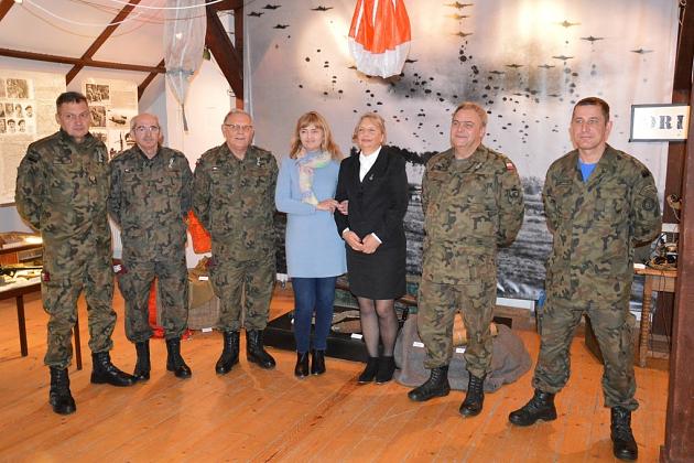 Pomnik generała Stanisława Sosabowskiego odsłonięty