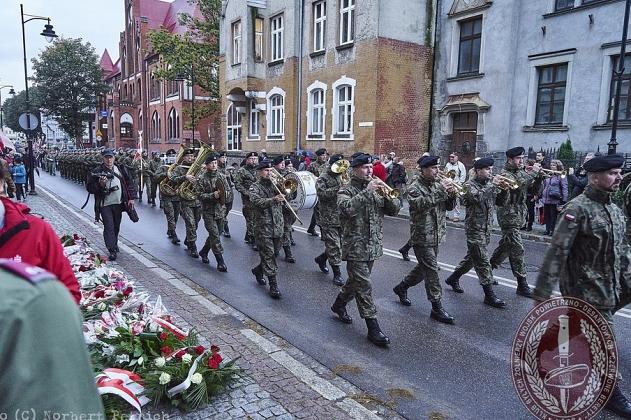 Pomnik generała Stanisława Sosabowskiego odsłonięty