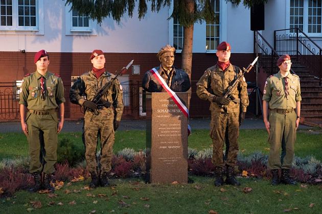 Pomnik generała Stanisława Sosabowskiego odsłonięty