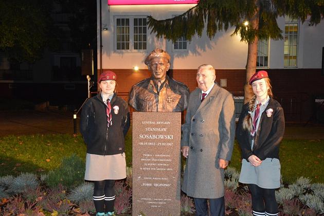 Pomnik generała Stanisława Sosabowskiego odsłonięty