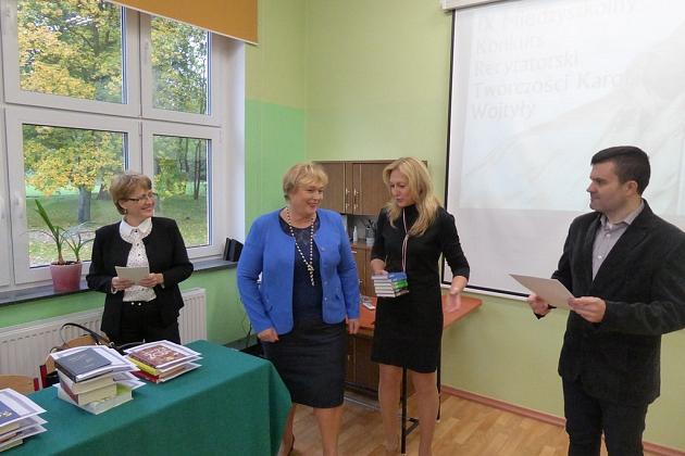 IX międzyszkolny konkurs recytacji twórczości Karola Wojtyły