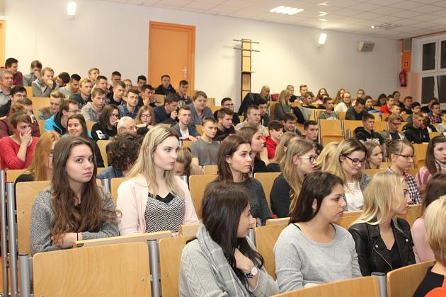 Prof. Zbigniew Machaliński o polskich Admirałach